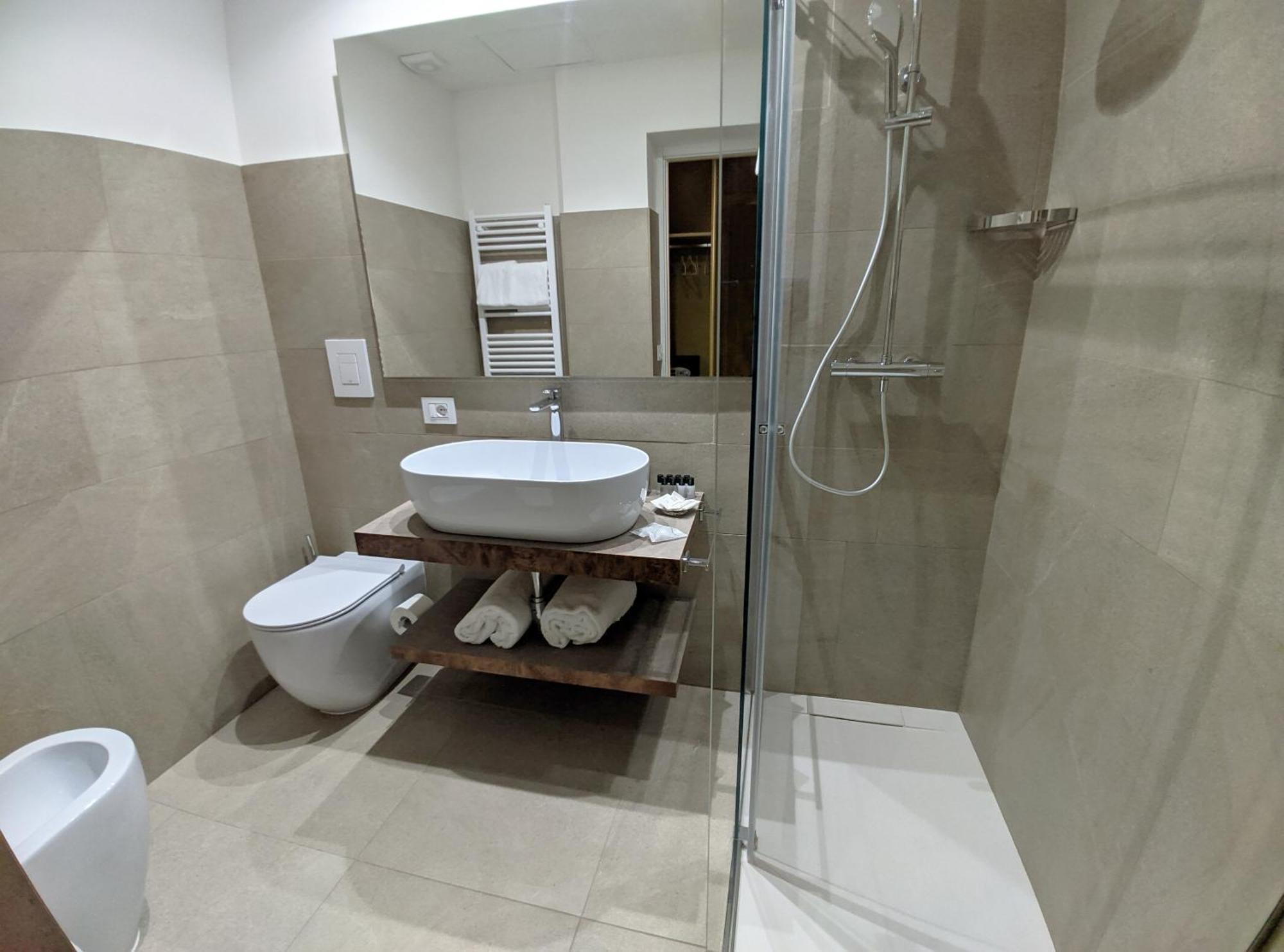 Astom Suites Rome Buitenkant foto